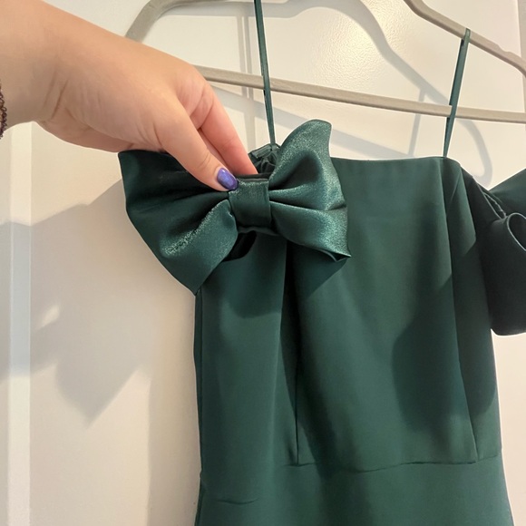 Aidan Mattox Off-Shoulder Bow Strap Gown - Picture 4 of 5